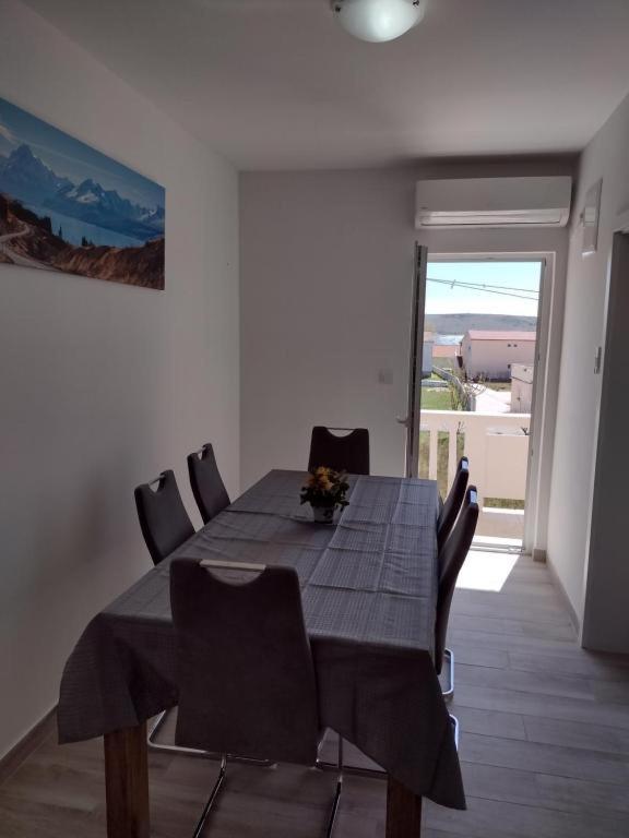 Gordana Apartmani Ljubač Exterior foto